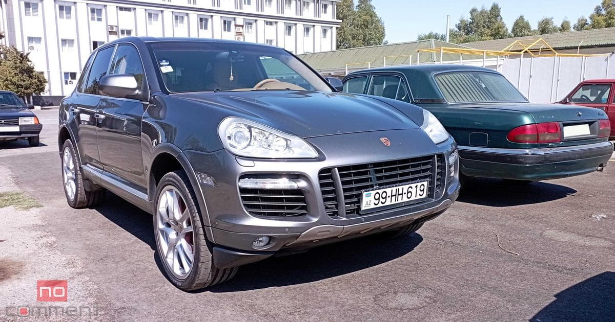 Porsche-də avtomat aşkarlandı Porsche-də avtomat aşkarlandı