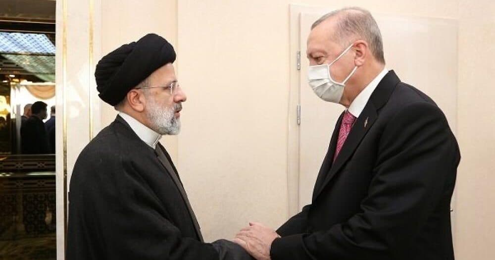 Ərdoğan iranlı həmkarı ilə danışıqlar apardı Ərdoğan iranlı həmkarı ilə danışıqlar apardı
