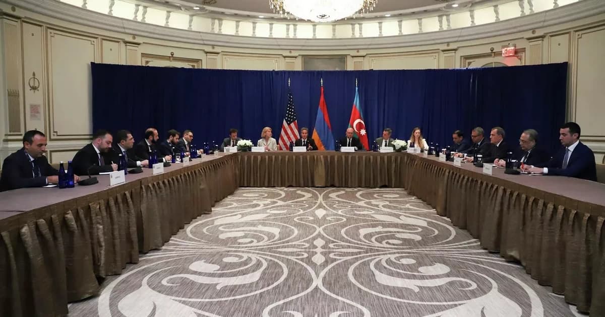 ABŞ dövlət katibi Azərbaycan və Ermənistanın XİN başçıları ilə görüşüb ABŞ dövlət katibi Azərbaycan və Ermənistanın XİN başçıları ilə görüşüb