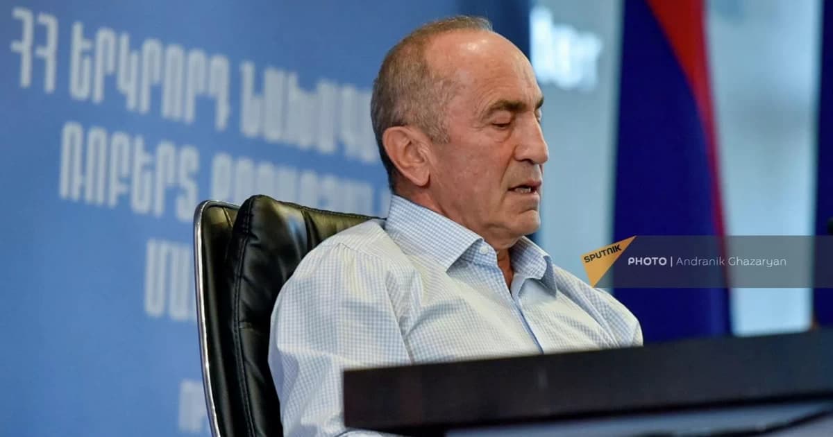 Köçəryan Paşinyanı xain adlandırdı Köçəryan Paşinyanı xain adlandırdı