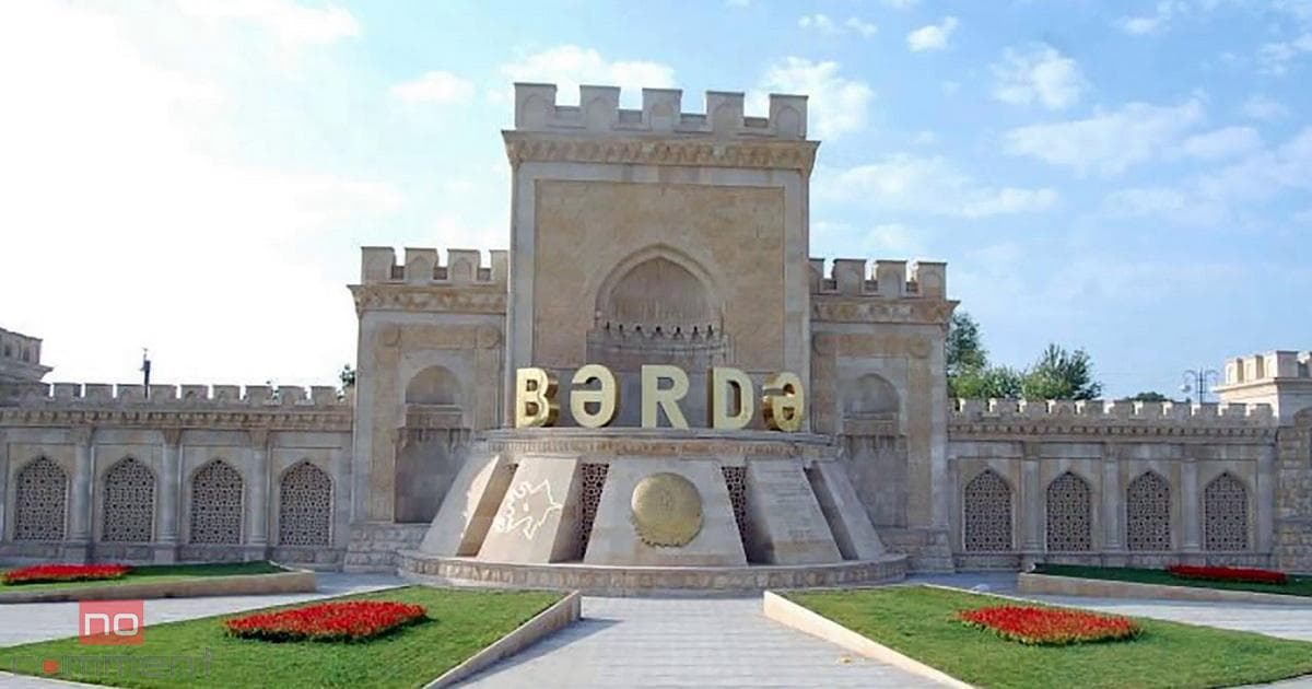 İcra hakimiyyətinin işçisi torpağımı almaq üçün qardaşımı döydürür, polis baxmır – VİDEO İcra hakimiyyətinin işçisi torpağımı almaq üçün qardaşımı döydürür, polis baxmır – VİDEO