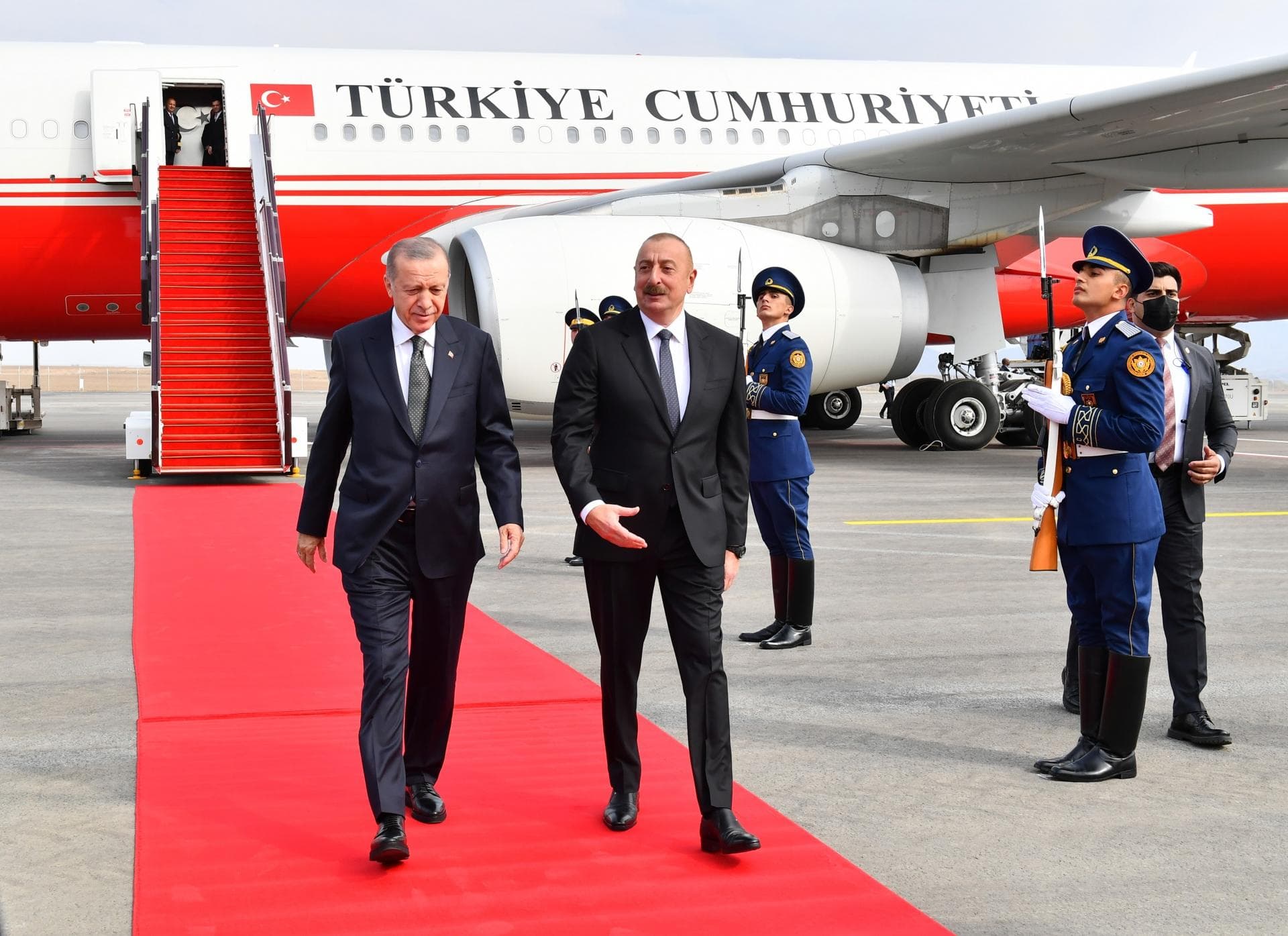 Cəbrayılda Ərdoğanın rəsmi qarşılanma mərasimi… – Video Cəbrayılda Ərdoğanın rəsmi qarşılanma mərasimi… – Video
