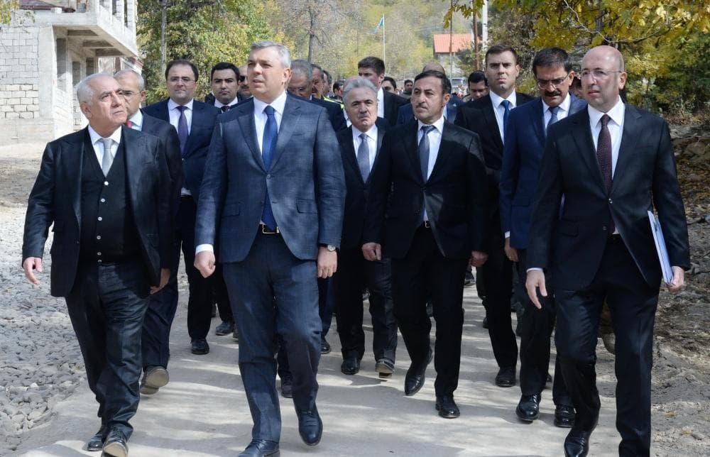 Əli Əsədov və Samir Nuriyev Şərqi Zəngəzura səfər etdi – FOTO Əli Əsədov və Samir Nuriyev Şərqi Zəngəzura səfər etdi – FOTO