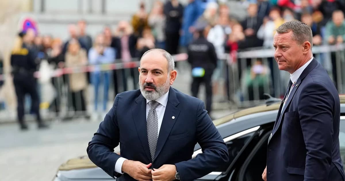 Danielyan: Nikolun siyasəti müharibə səbəbidir Danielyan: Nikolun siyasəti müharibə səbəbidir