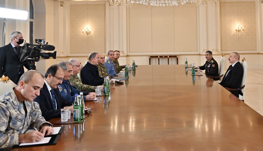 İlham Əliyev Hulusi Akarı qəbul etdi İlham Əliyev Hulusi Akarı qəbul etdi
