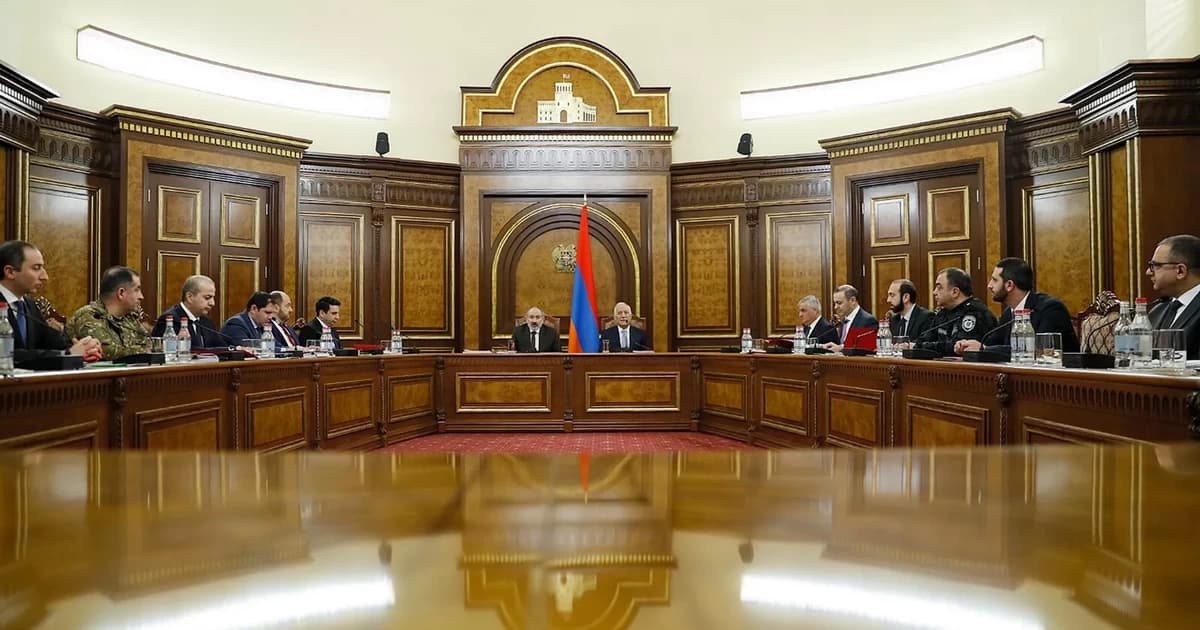 Paşinyanın komandası ÇATLAYIB Paşinyanın komandası ÇATLAYIB