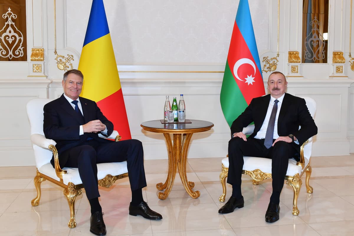 Azərbaycan və Rumıniya prezidentləri GÖRÜŞDÜ Azərbaycan və Rumıniya prezidentləri GÖRÜŞDÜ