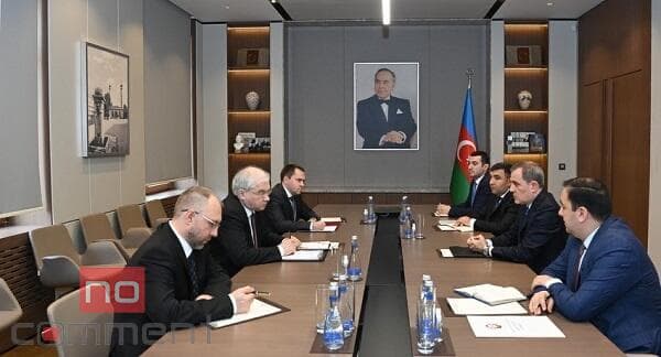 Ceyhun Bayramov Xovayevlə görüşdü: Sülh sazişi… Ceyhun Bayramov Xovayevlə görüşdü: Sülh sazişi…