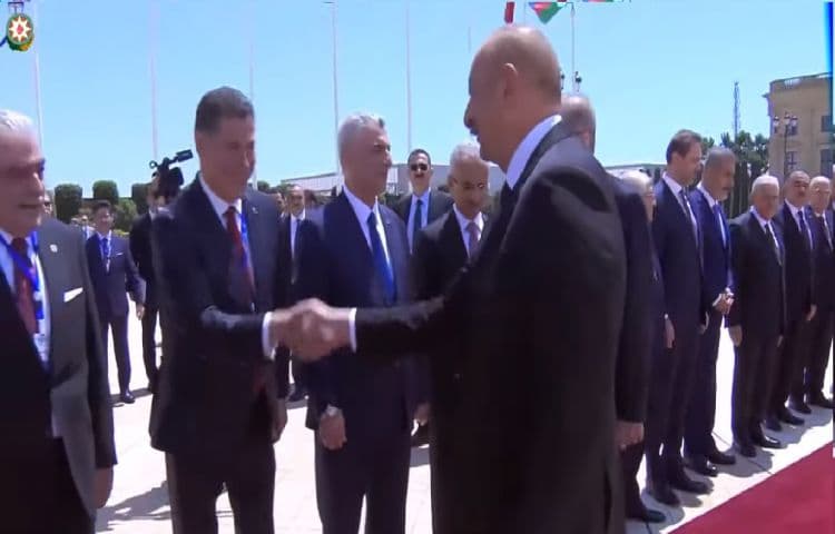 Sinan Oğan da Ərdoğanla Bakıya gəldi Sinan Oğan da Ərdoğanla Bakıya gəldi
