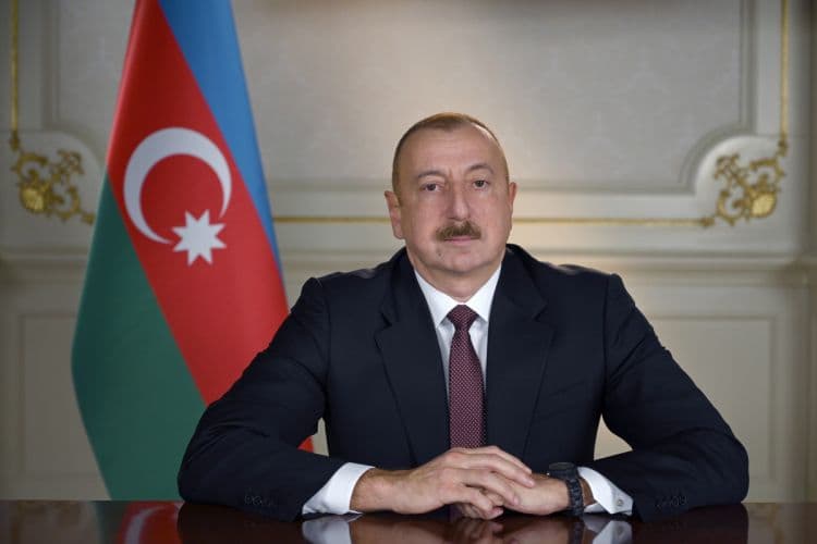 Prezident Qurban bayramı münasibətilə xalqı təbrik etdi Prezident Qurban bayramı münasibətilə xalqı təbrik etdi