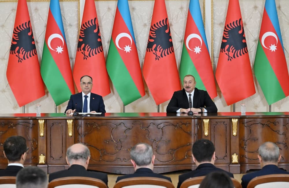 Azərbaycanla Albaniya arasında viza rejimi ləğv edilə bilər Azərbaycanla Albaniya arasında viza rejimi ləğv edilə bilər