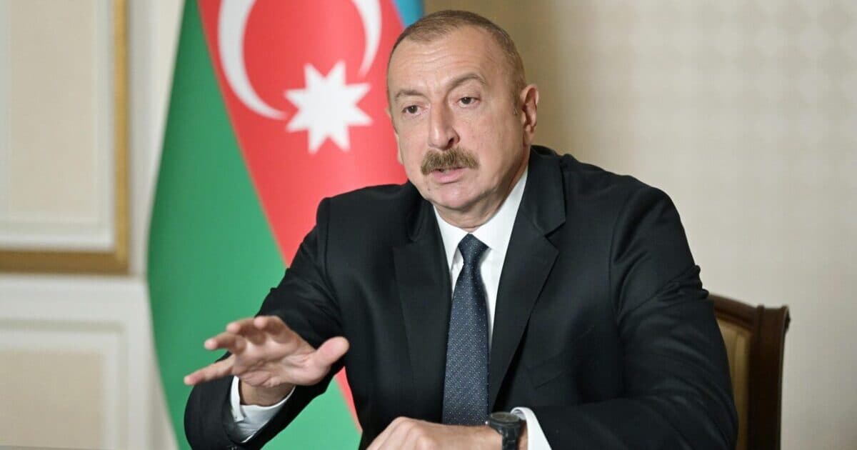 Prezident manatın məzənnəsindən danışdı Prezident manatın məzənnəsindən danışdı