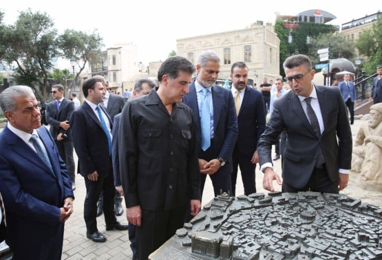 Bərzani İçərişəhəri GƏZDİ Bərzani İçərişəhəri GƏZDİ