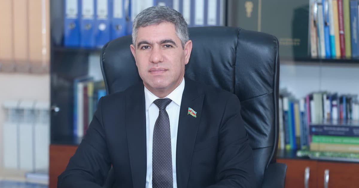 Deputat qardaşının həbsindən YAZDI Deputat qardaşının həbsindən YAZDI