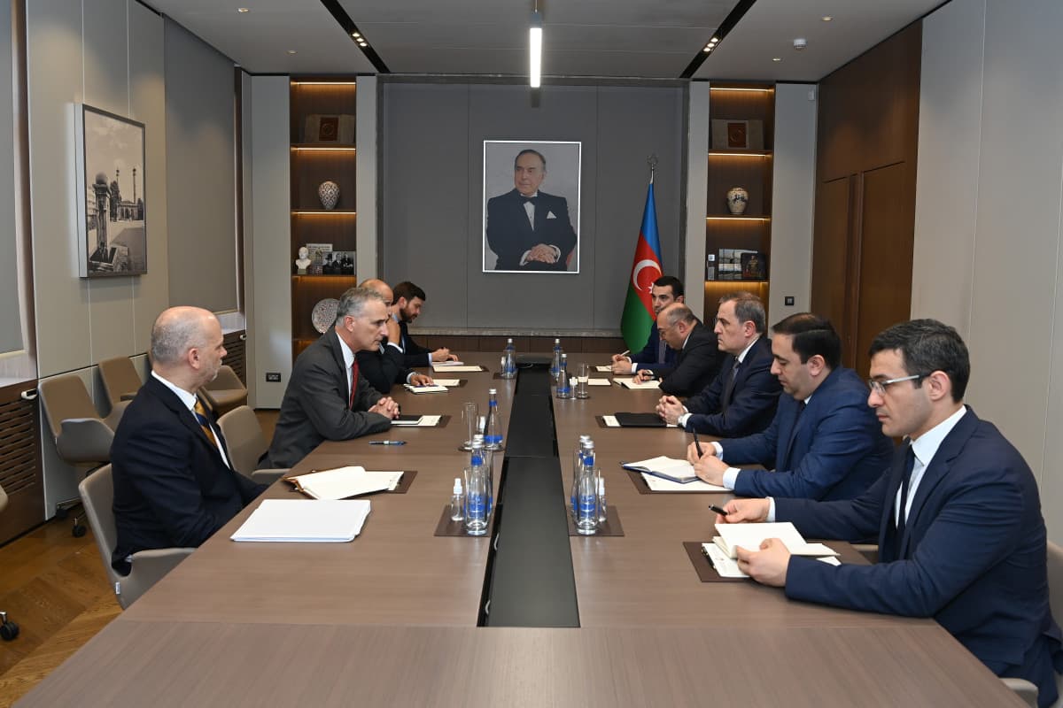 Ceyhun Bayramov Lui Bono ilə görüşüb Ceyhun Bayramov Lui Bono ilə görüşüb