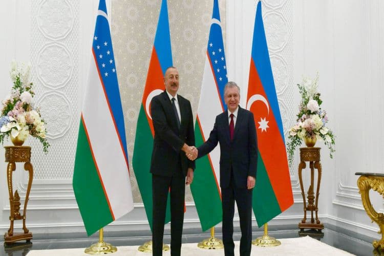 Özbəkistan Prezidenti sabah Azərbaycana gələcək Özbəkistan Prezidenti sabah Azərbaycana gələcək