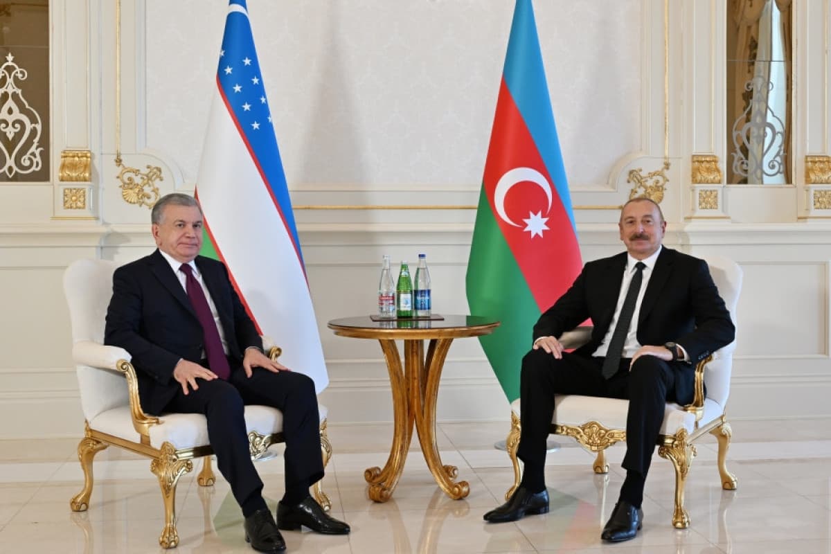 Mirziyayevin şərəfinə dövlət ziyafəti verildi Mirziyayevin şərəfinə dövlət ziyafəti verildi