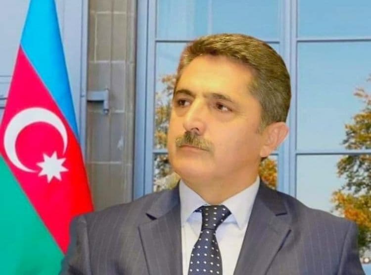 “Türk çörəyini yemək istəməyənlər rədd olub Fransaya gedə bilərlər” “Türk çörəyini yemək istəməyənlər rədd olub Fransaya gedə bilərlər”