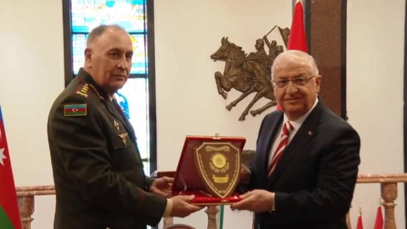Yaşar Gülər Kərim Vəliyevi qəqbul etdi Yaşar Gülər Kərim Vəliyevi qəqbul etdi