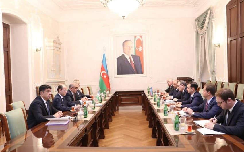 Özbəkistanın Baş prokuroru Azərbaycana gəlib Özbəkistanın Baş prokuroru Azərbaycana gəlib
