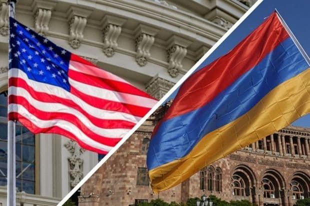 Amerikalı generallar İrəvandadırlar Amerikalı generallar İrəvandadırlar