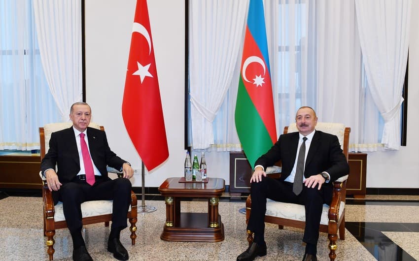 Ərdoğanın rəsmi qarşılanma mərasimi keçirilib Ərdoğanın rəsmi qarşılanma mərasimi keçirilib