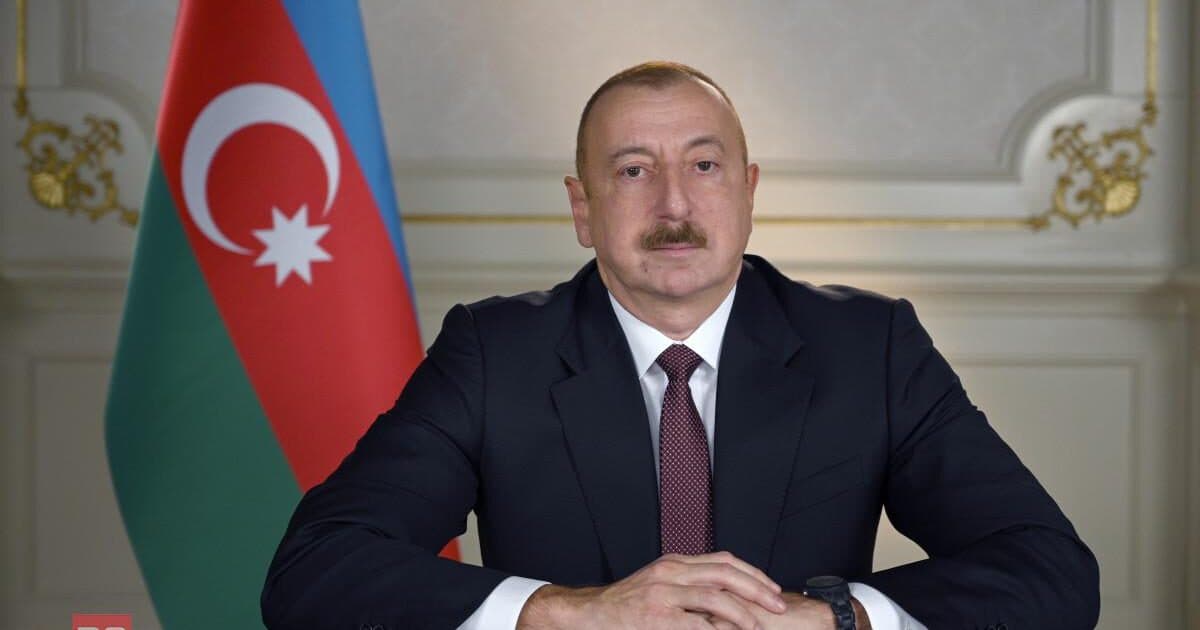 Prezident iclas iştirakçılarına müraciət ünvanladı Prezident iclas iştirakçılarına müraciət ünvanladı