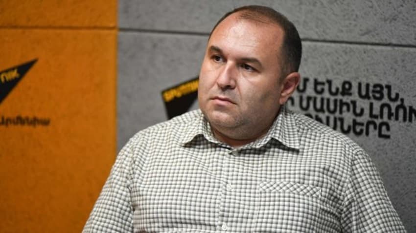 Ermənistandakı Aİ missiyası Azərbaycana məlumatlar ötürür? – Erməni politoloq SƏRSƏMLƏDİ Ermənistandakı Aİ missiyası Azərbaycana məlumatlar ötürür? – Erməni politoloq SƏRSƏMLƏDİ