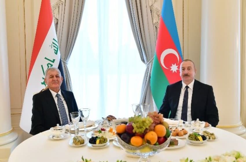 İraq Prezidentinin şərəfinə rəsmi nahar verildi İraq Prezidentinin şərəfinə rəsmi nahar verildi
