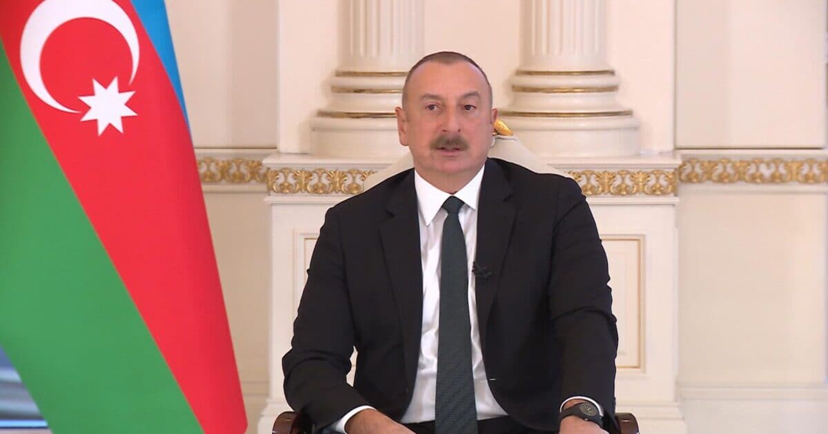Avropa Parlamentində bəziləri özünü manyak kimi aparır – Prezident Avropa Parlamentində bəziləri özünü manyak kimi aparır – Prezident