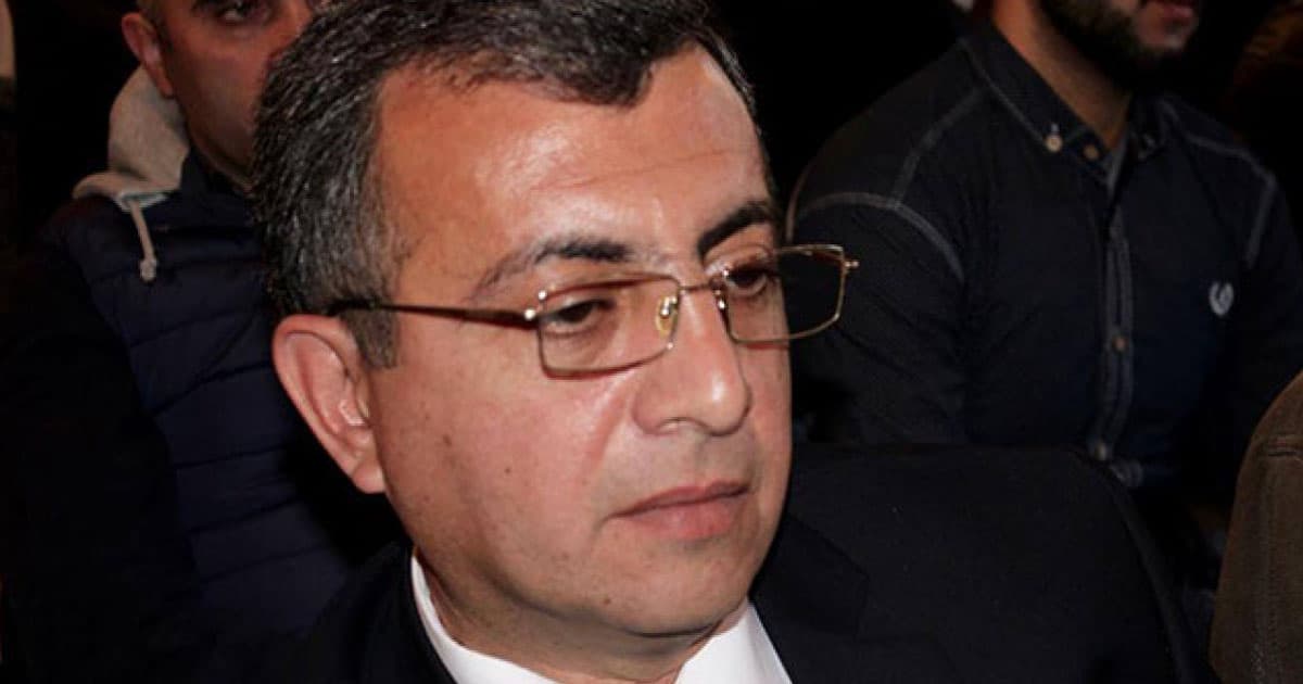 Yadigar Sadıqlı Müsavat Partiyasından istefa verib Yadigar Sadıqlı Müsavat Partiyasından istefa verib