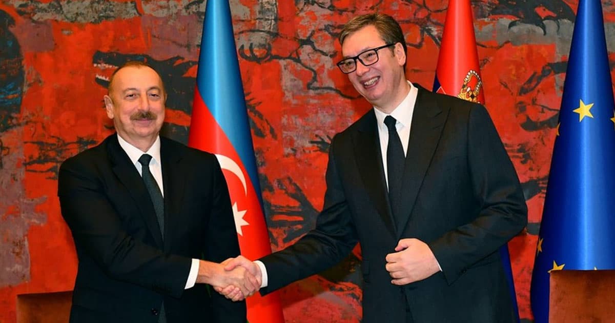 Aleksandar Vuçiç Prezident İlham Əliyevi qələbə münasibətilə təbrik edib Aleksandar Vuçiç Prezident İlham Əliyevi qələbə münasibətilə təbrik edib