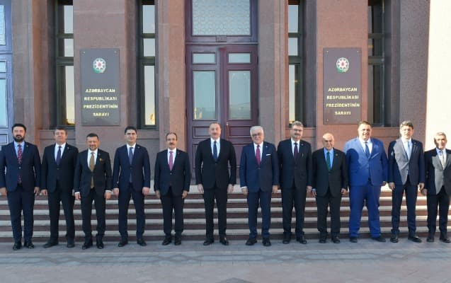 İlham Əliyev TBMM üzvlərini qəbul etdi – Foto İlham Əliyev TBMM üzvlərini qəbul etdi – Foto