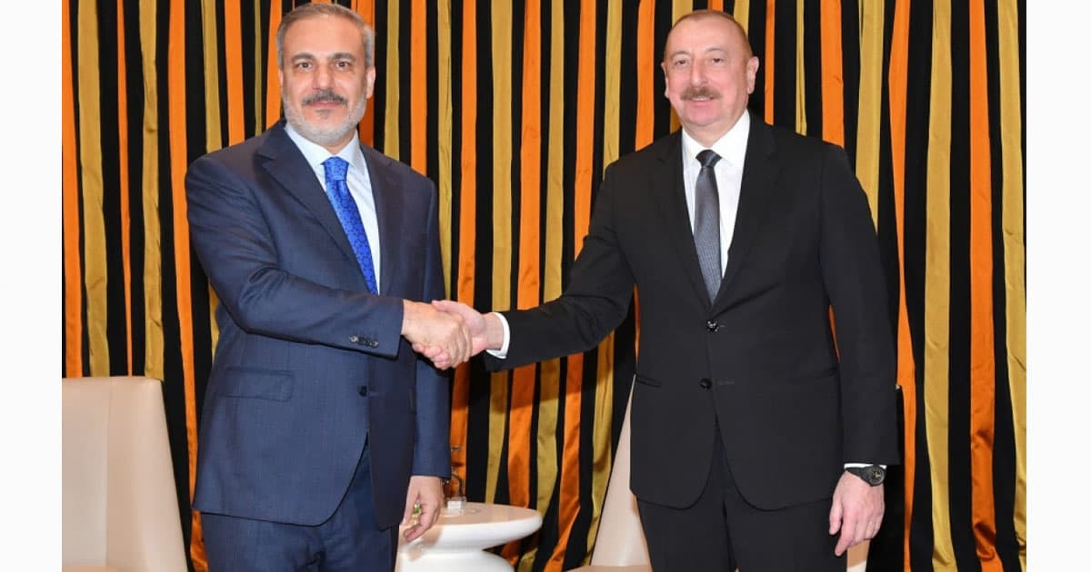 Azərbaycan Prezidenti İlham Əliyev ilə Türkiyənin xarici işlər nazirinin Münxendə görüşü olub – FOTO Azərbaycan Prezidenti İlham Əliyev ilə Türkiyənin xarici işlər nazirinin Münxendə görüşü olub – FOTO