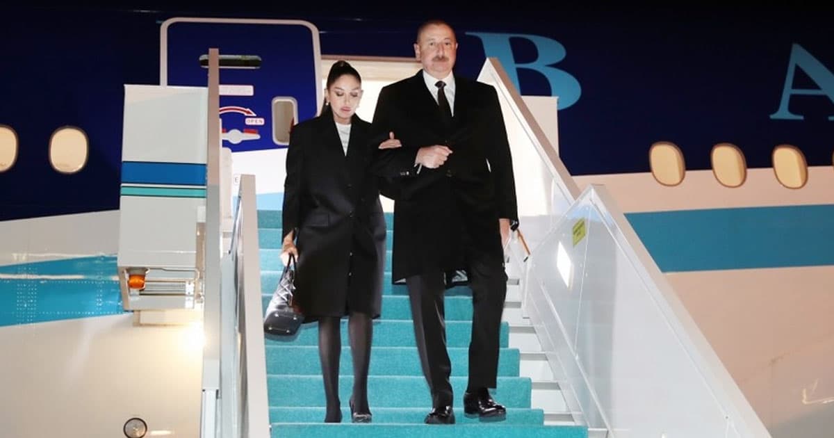 Prezident İlham Əliyev Türkiyəyə rəsmi səfərə gəlib – FOTO Prezident İlham Əliyev Türkiyəyə rəsmi səfərə gəlib – FOTO