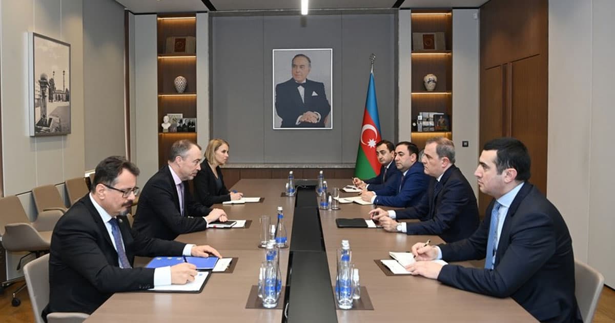 Ceyhun Bayramov: Azərbaycan sülh sazişi ilə bağlı danışıqlar prosesinin başlamasında maraqlıdır Ceyhun Bayramov: Azərbaycan sülh sazişi ilə bağlı danışıqlar prosesinin başlamasında maraqlıdır