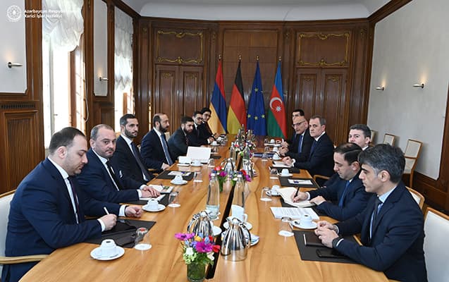 XİN rəhbərləri arasında danışıqların növbəti raundu başladı XİN rəhbərləri arasında danışıqların növbəti raundu başladı