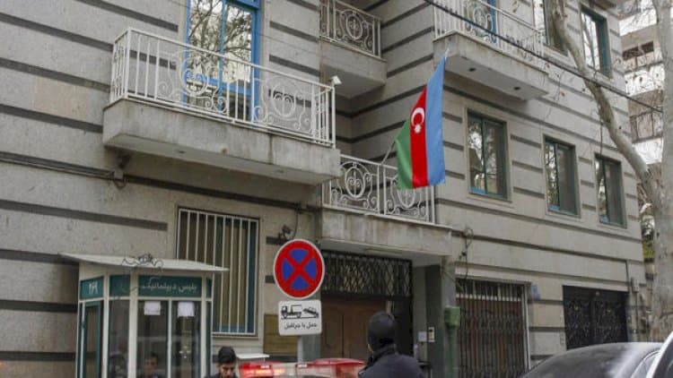 Azərbaycanla İran arasında razılıq əldə olundu – Diplomatlar qayıdır Azərbaycanla İran arasında razılıq əldə olundu – Diplomatlar qayıdır