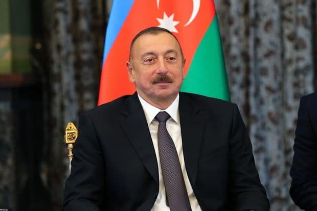 Əliyev və Kobaxidze mətbuata bəyanatlarla çıxış edir – VİDEO Əliyev və Kobaxidze mətbuata bəyanatlarla çıxış edir – VİDEO