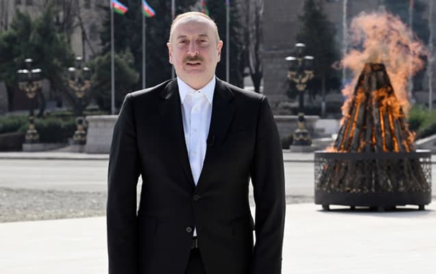 Prezident xalqı təbrik etdi Prezident xalqı təbrik etdi