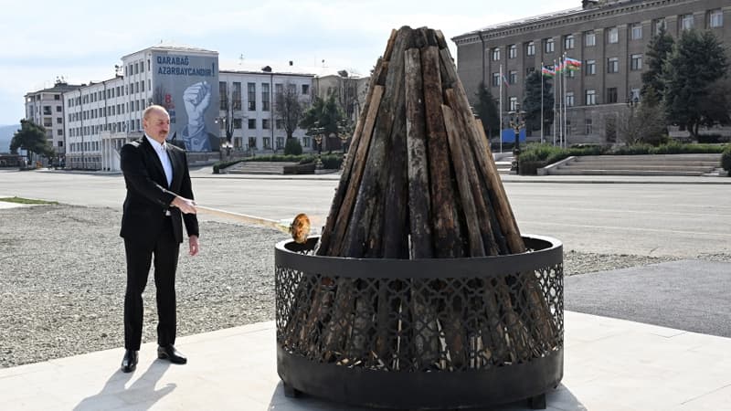 Prezident Xankəndidə Novruz tonqalını alovlandırdı Prezident Xankəndidə Novruz tonqalını alovlandırdı
