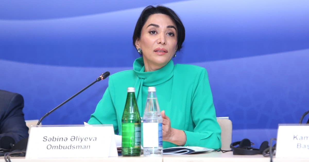 Ombudsman Xankəndidə erməniəsilli sakinlərlə görüşüb Ombudsman Xankəndidə erməniəsilli sakinlərlə görüşüb