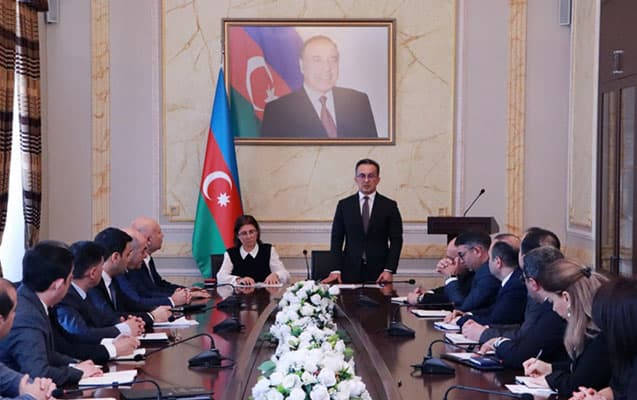 Ramin Məmmədov kollektivə təqdim edildi – Fotolar Ramin Məmmədov kollektivə təqdim edildi – Fotolar