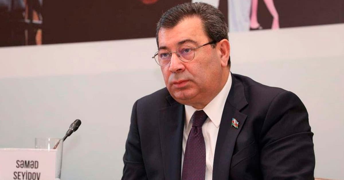 Səməd Seyidov: Şvabe siyasi terrorçudur Səməd Seyidov: Şvabe siyasi terrorçudur