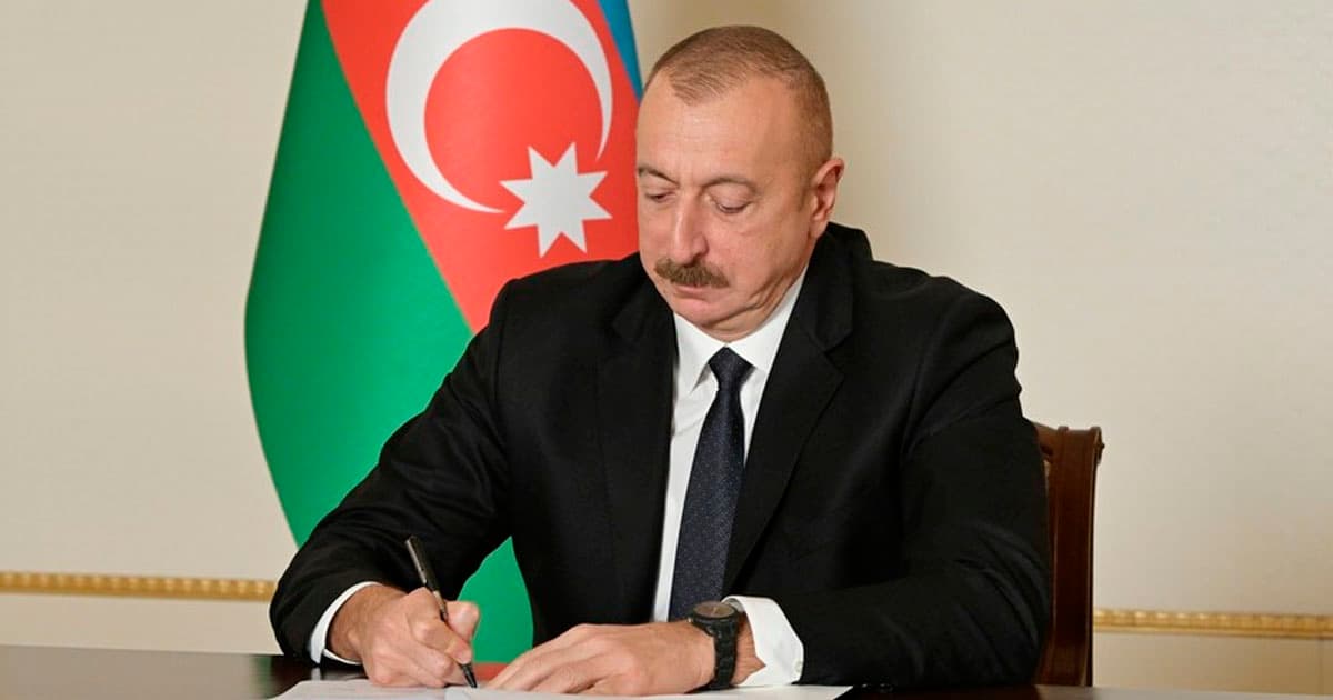İlham Əliyevin ölkə liderlərinə ünvanladığı COP29-a dəvət məktubları BMT-dəki daimi nümayəndələrə çatdırılıb İlham Əliyevin ölkə liderlərinə ünvanladığı COP29-a dəvət məktubları BMT-dəki daimi nümayəndələrə çatdırılıb