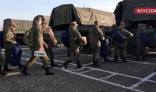 Ruslar sərhəddəki dislokasiya məntəqələrini tərk edir Ruslar sərhəddəki dislokasiya məntəqələrini tərk edir