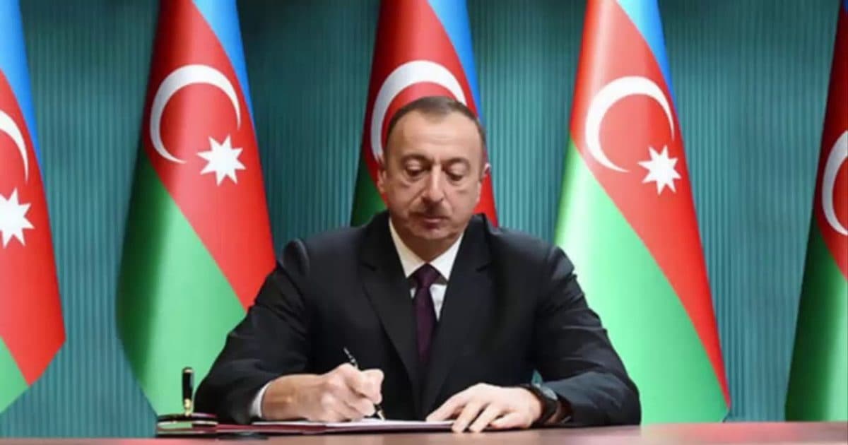 Bir sıra birinci instansiya məhkəmələrinə hakimlər təyin edildi – SƏRƏNCAM Bir sıra birinci instansiya məhkəmələrinə hakimlər təyin edildi – SƏRƏNCAM