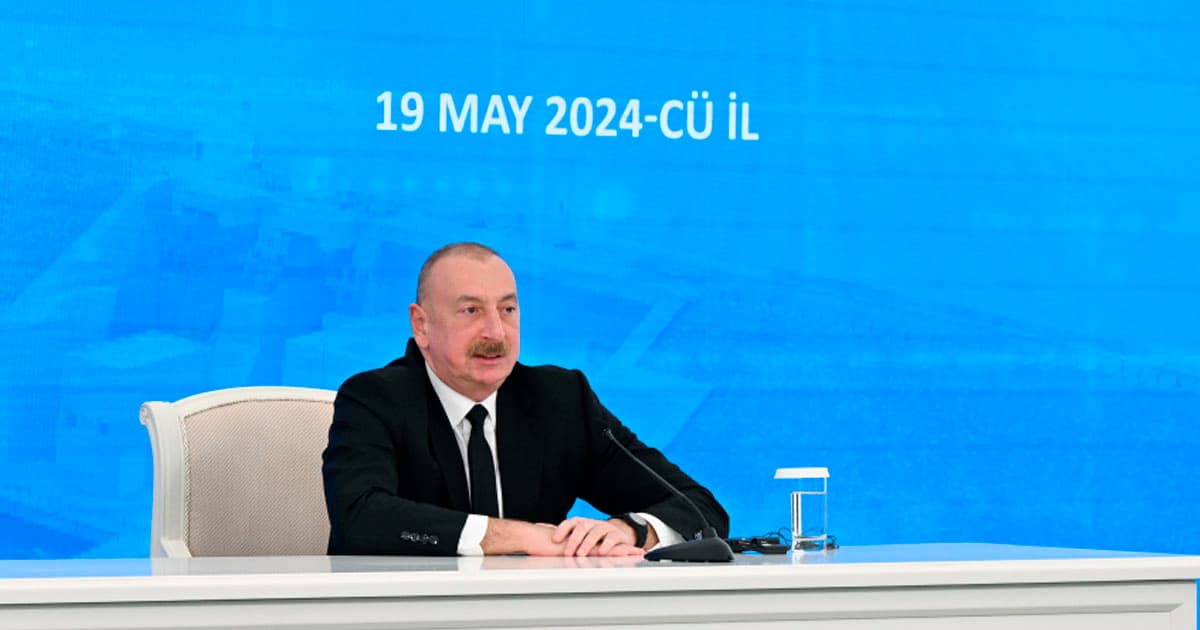 Azərbaycan Prezidenti: Ümid edirəm ki, Ermənistan düzgün siyasət apararaq regional əməkdaşlığa ziyan yox, töhfə verəcək Azərbaycan Prezidenti: Ümid edirəm ki, Ermənistan düzgün siyasət apararaq regional əməkdaşlığa ziyan yox, töhfə verəcək