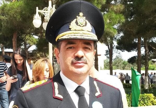 General MM-də hesabat verir General MM-də hesabat verir
