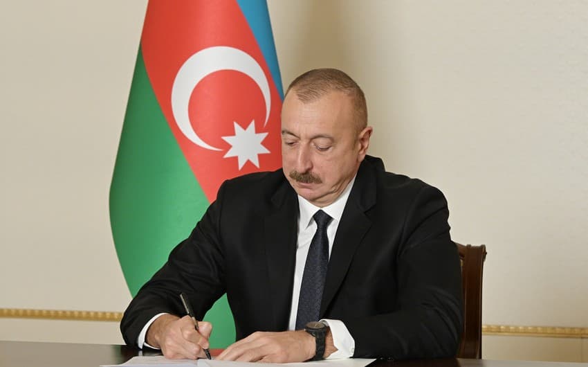 Ali Hərbi Məktəbin adı dəyişdirildi Ali Hərbi Məktəbin adı dəyişdirildi